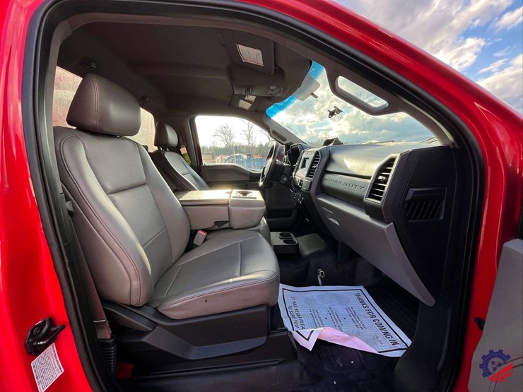 2017-ford-f350-xl-image-53