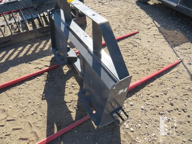 skid-loader-bale-spear-image-3