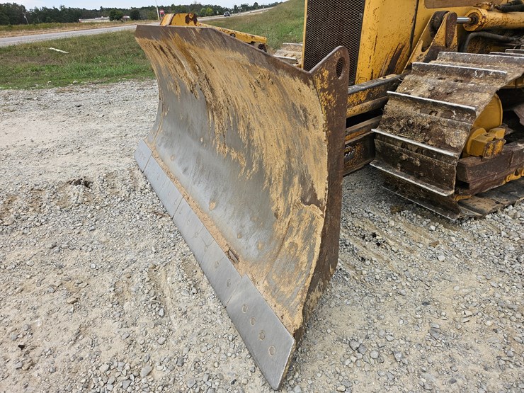 2002-caterpillar-d5g-xl-image-90