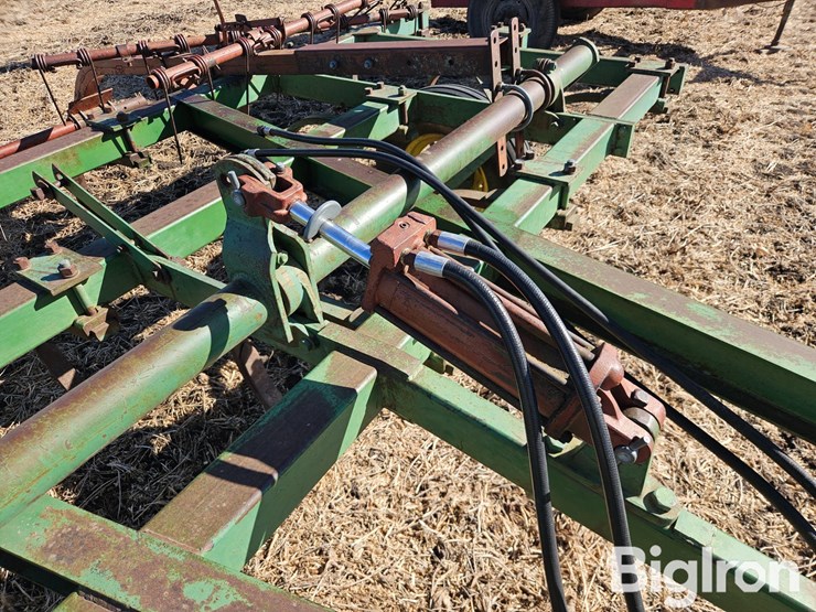 john-deere-e0100-image-11