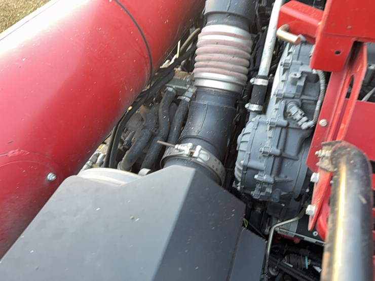 2018-case-ih-8240-image-105