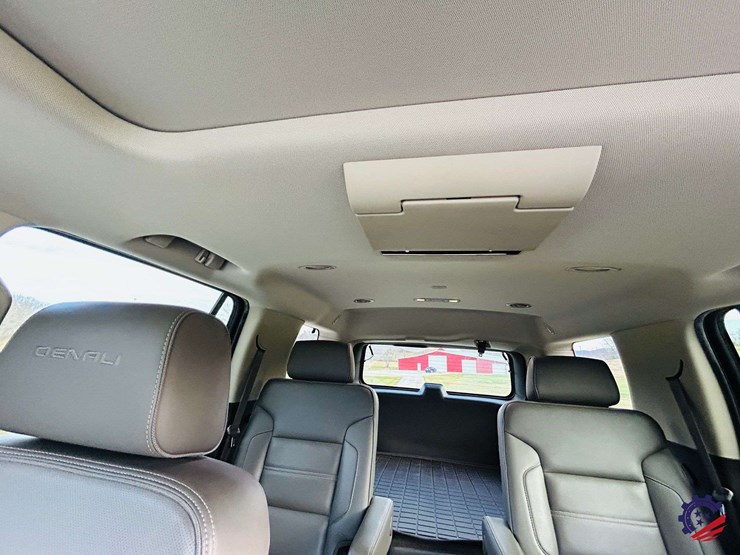 2018-gmc-yukon-denali-image-70