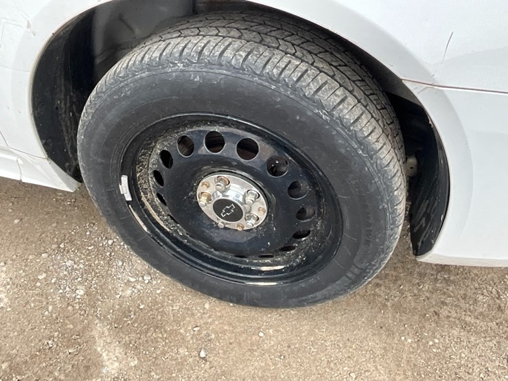 2014-chevrolet-impala-image-5