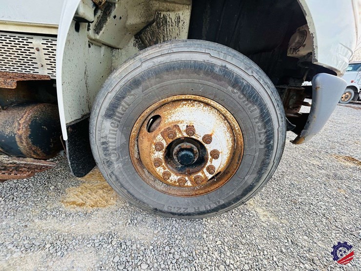 2013-international-durastar-4400-image-50