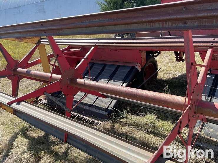 massey-ferguson-36-image-11