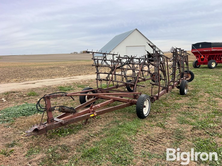 lindsay-7-section-spike-tooth-harrow-image-1