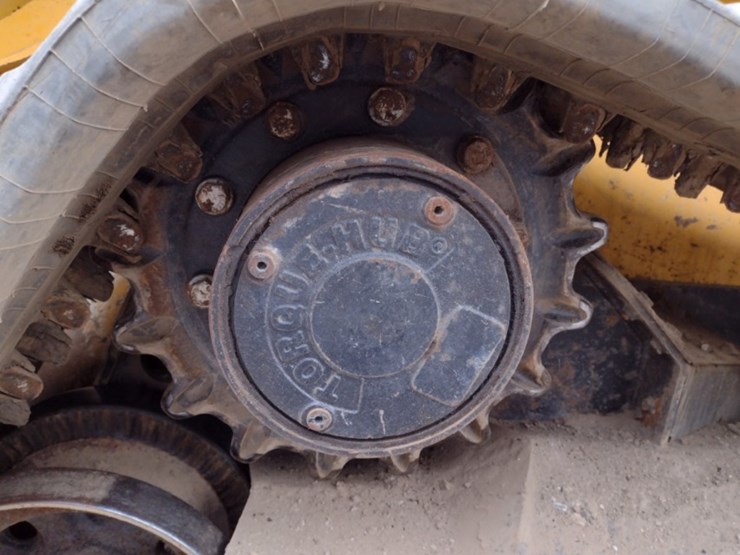 18-deere-333g-image-20