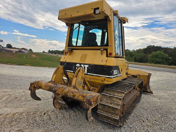 2002-caterpillar-d5g-xl-image-12