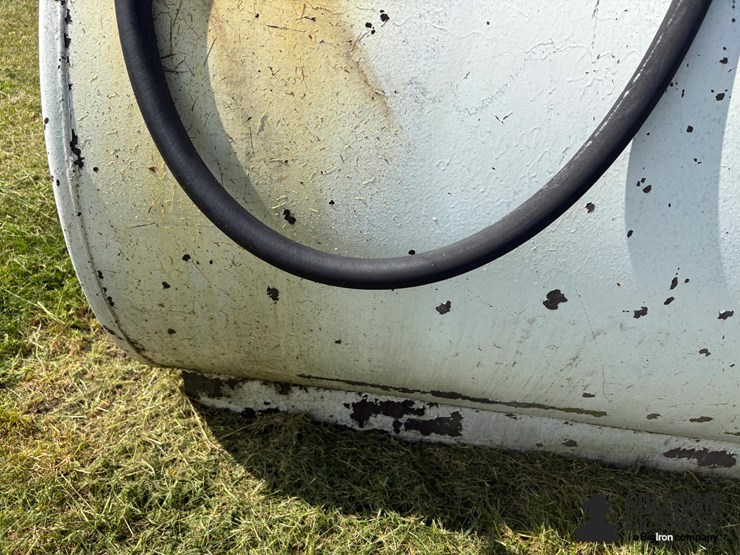 1,000-gal-fuel-tank-w/electric-pump-image-15