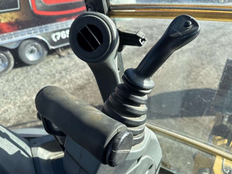 deere-310l-ep-image-26