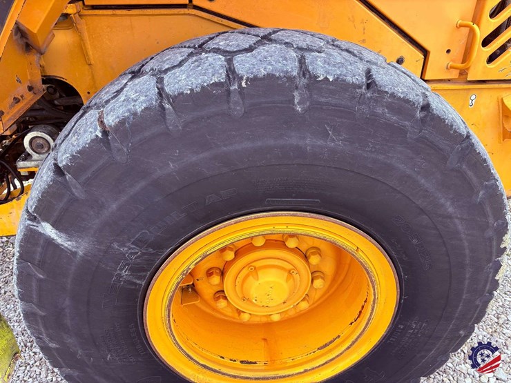 2004-volvo-l60e-image-12