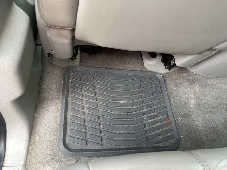 2010-gmc-yukon-image-61