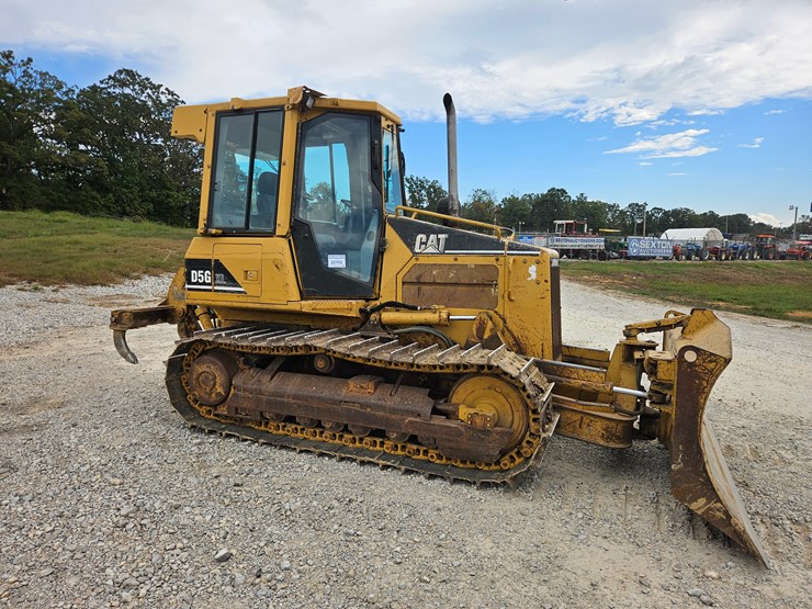 2002-caterpillar-d5g-xl-image-17