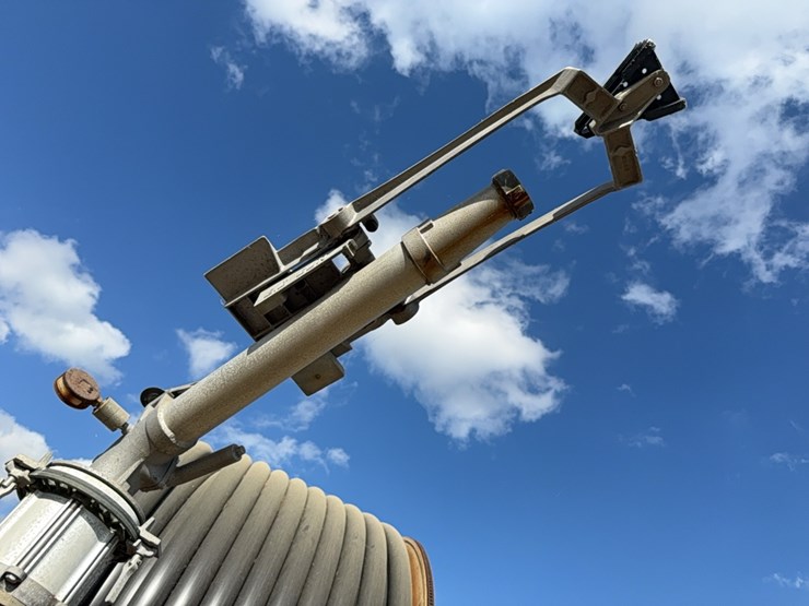 amadas-2400l-reel-rain--with-mh-30-gun-stand-and-nelson-big-gun-￼-image-30