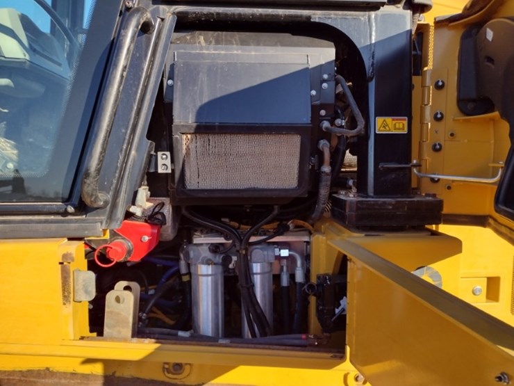 caterpillar-963k-image-44