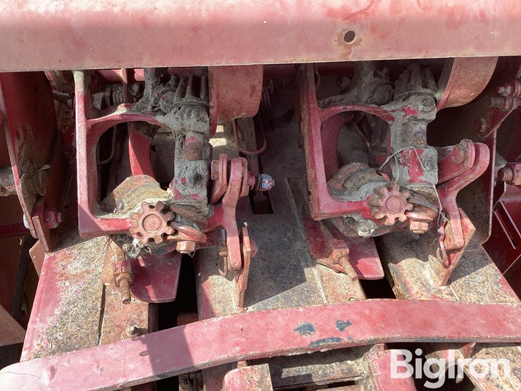 1978-new-holland-310-image-18