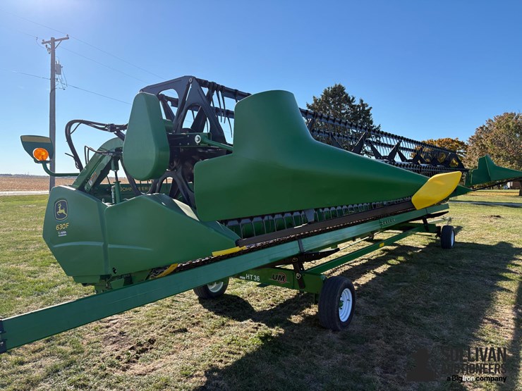 2014-john-deere-630f-image-11