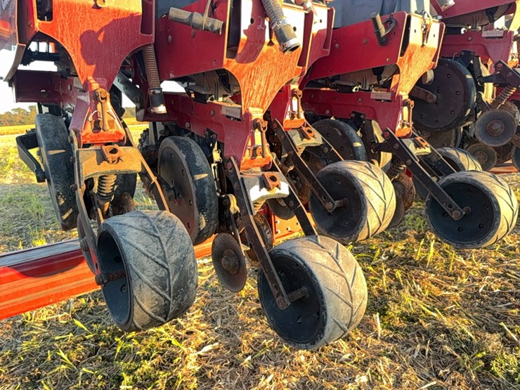 case-ih-1240-image-155