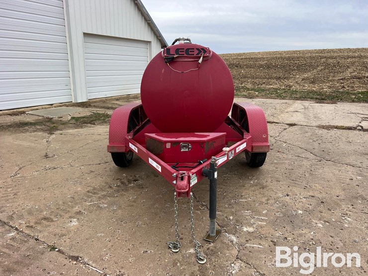 2013-lee-500-fuel-trailer-image-2