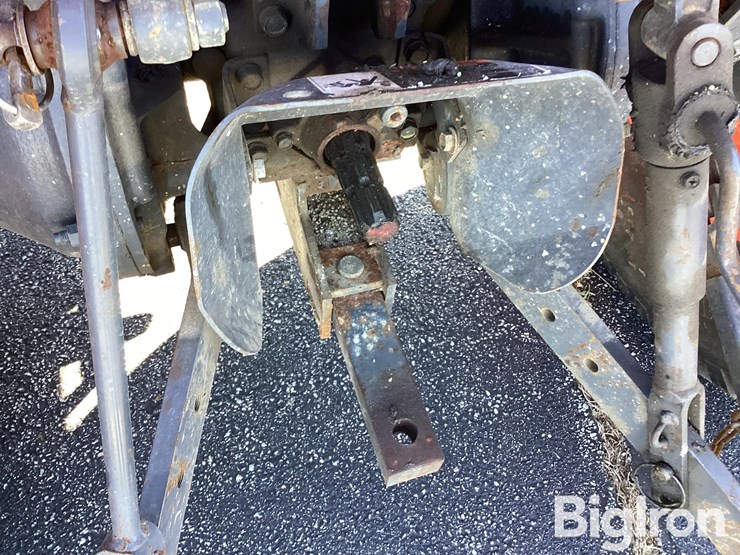 2002-kubota-l3710d-image-11