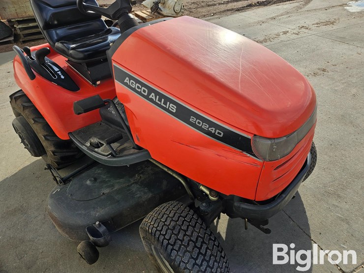 2024-agco-allis-2024d-image-12