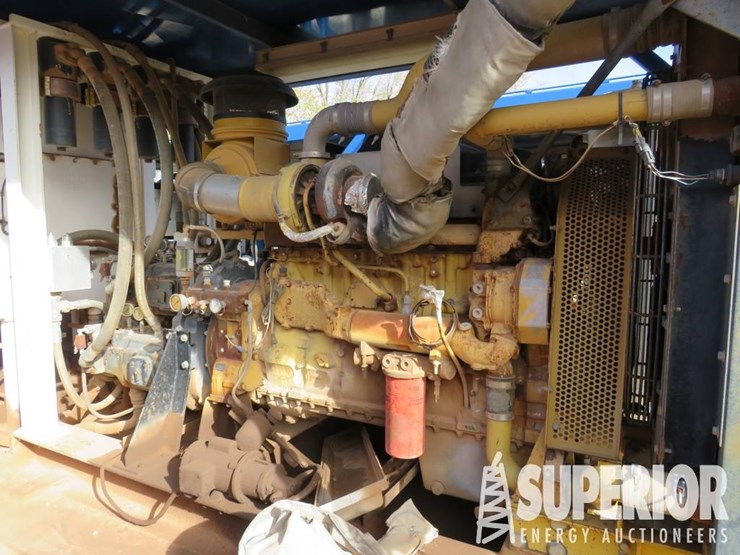 2010-caterpillar-c15-image-6