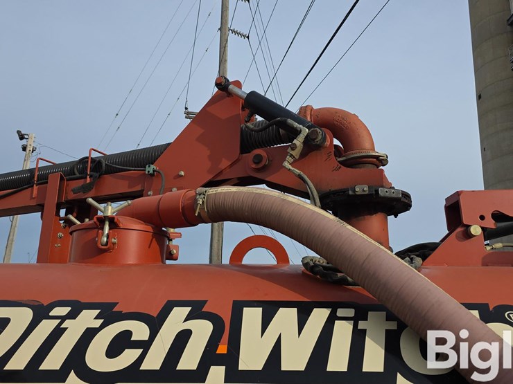 2011-ditch-witch-fx60-image-18