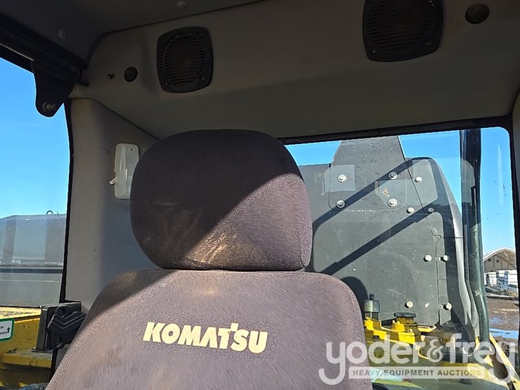 2022-komatsu-pc490-lc-11-image-115