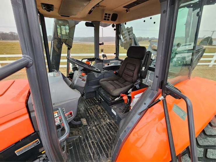 kubota-m6s-111-image-50