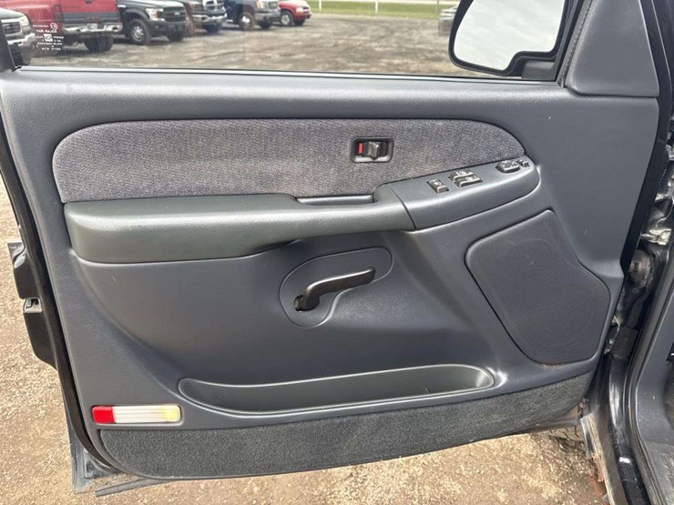 2001-gmc-sierra-1500-image-22