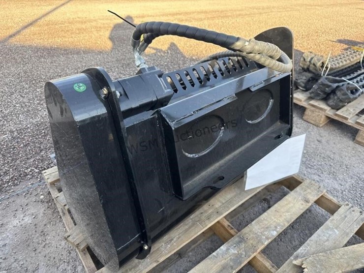 2025-giyi-jbd-mixing-bucket-for-stand-up-skid-image-3