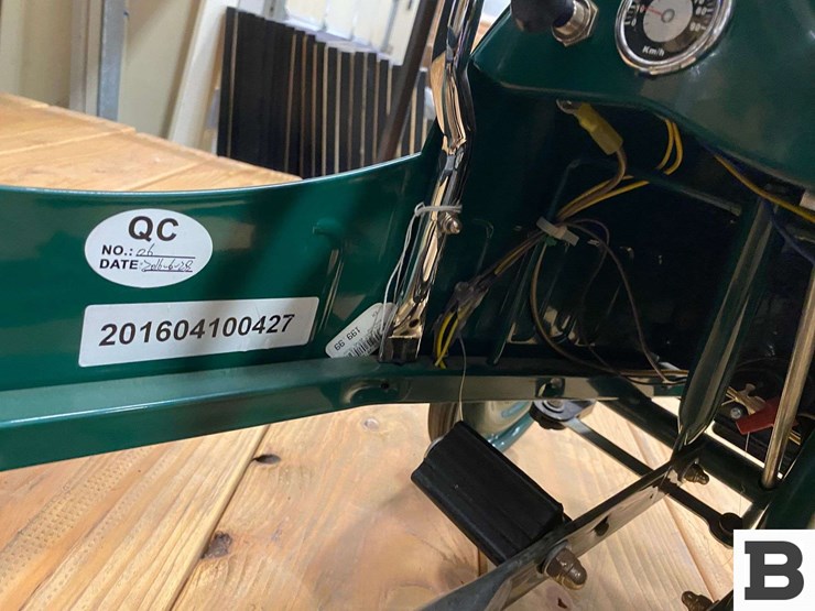 dexton-classic-toy-pedal-car-image-7