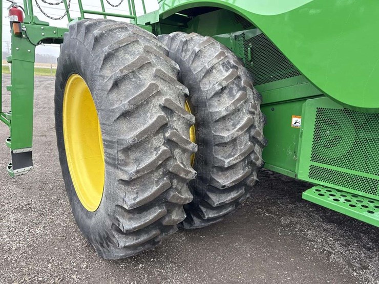 john-deere-s680-image-14