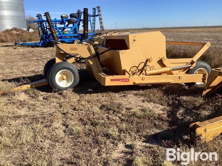 2015-rowse-700-image-8