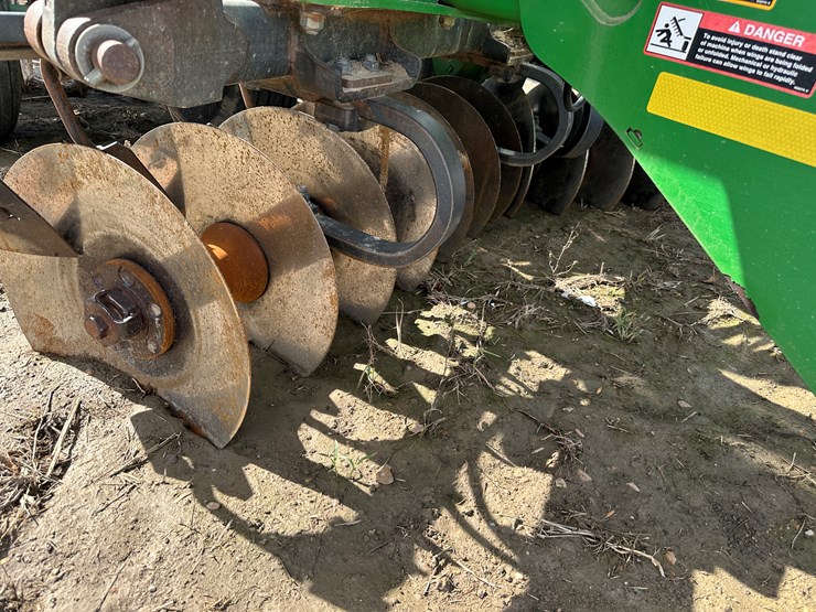 john-deere-2623-image-44