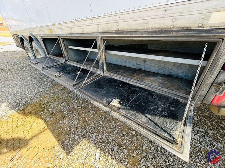 2007-peterbilt-340-image-65