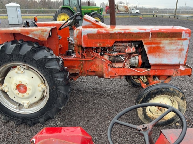 #3059-•-allis-chalmers-tractor-image-5