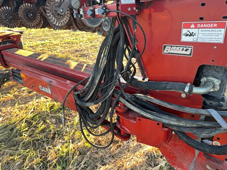 case-ih-1240-image-75