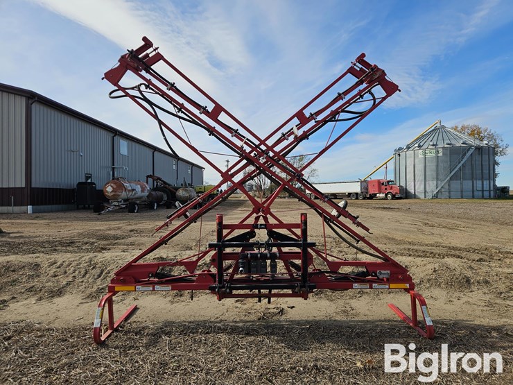 hiniker-century-60'-3-pt-sprayer-image-5