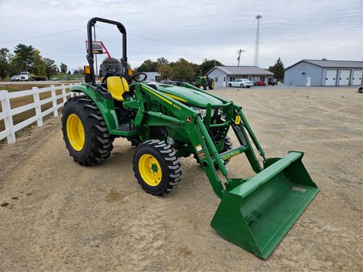 #3081-•-john-deere-4052-4x4-tractor/-400e-loader-image-7