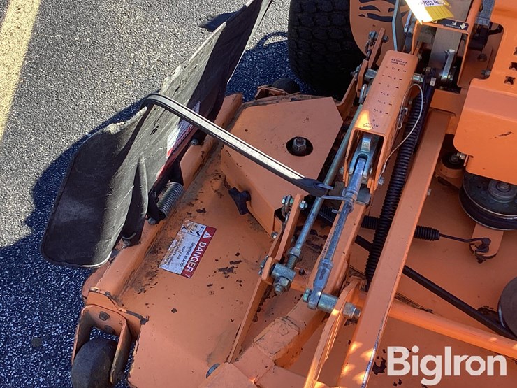 scag-stt61v29dfi-ss-image-20