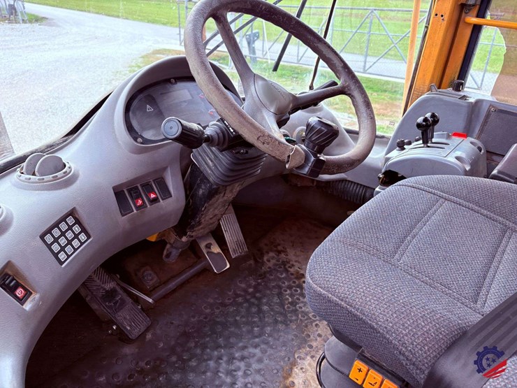 2004-volvo-l60e-image-70