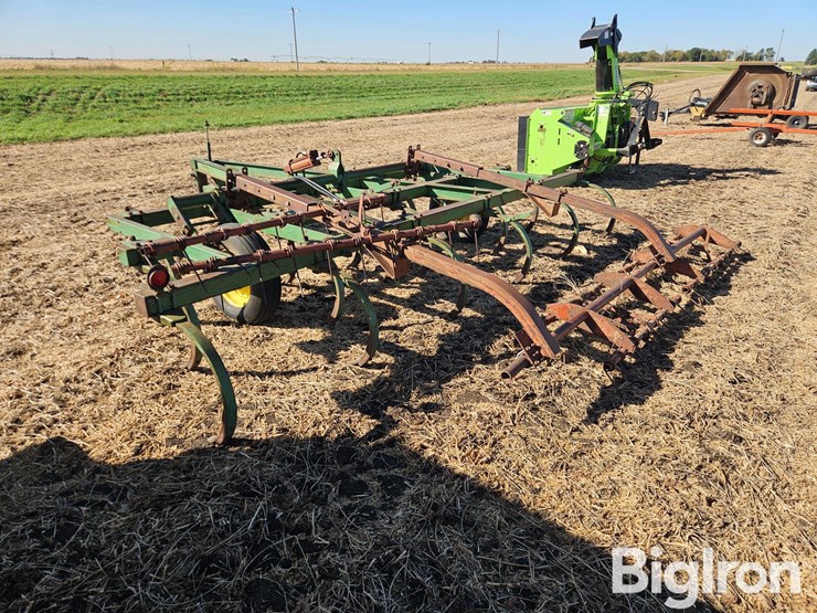 john-deere-e0100-image-7