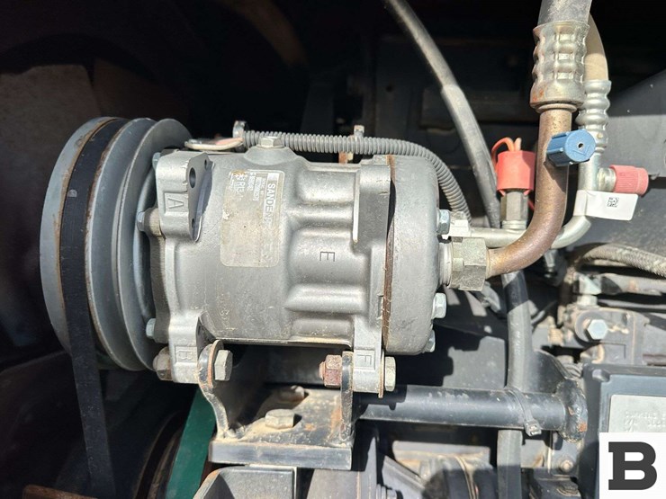 1998-case-ih-9370-image-14