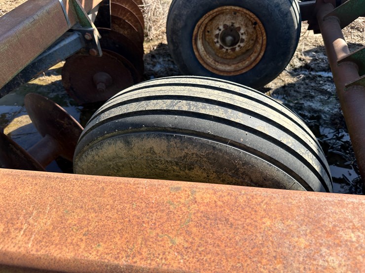 john-deere-26-image-13