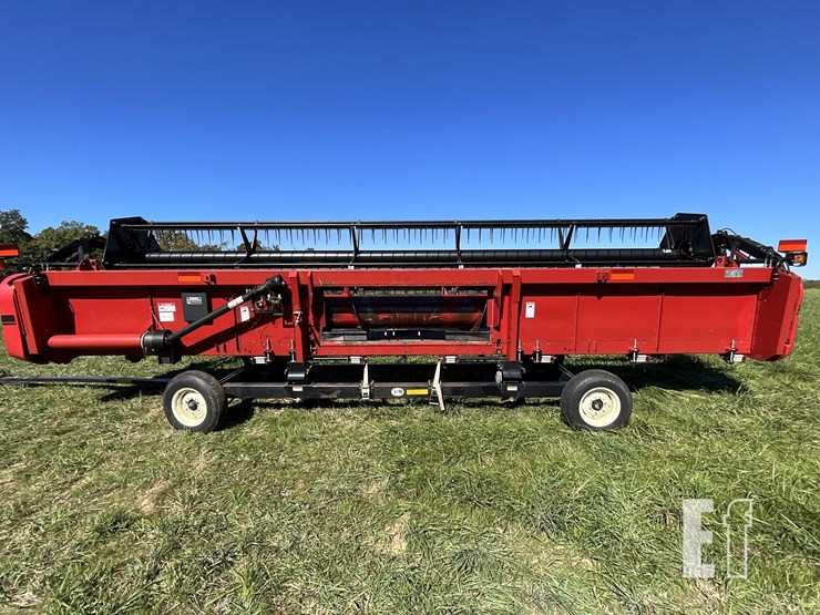 2011-case-ih-3020-image-4