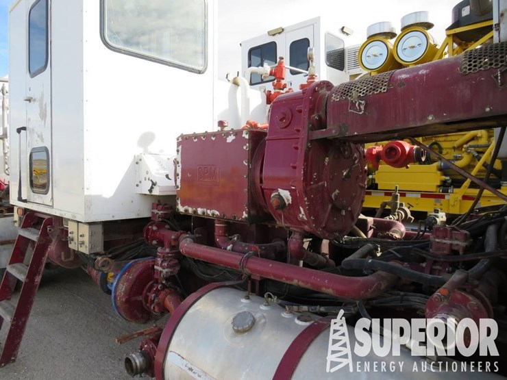 (x)-(5-32)-2010-stewart-&-stevenson-180k-nitrogen...-image-7