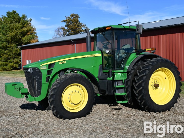 2008-john-deere-8330-image-1