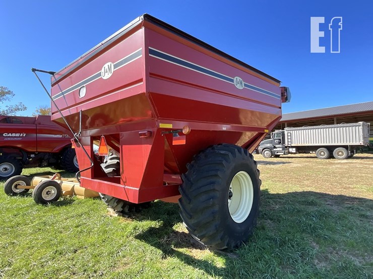 2004-j&m-750-16-image-5