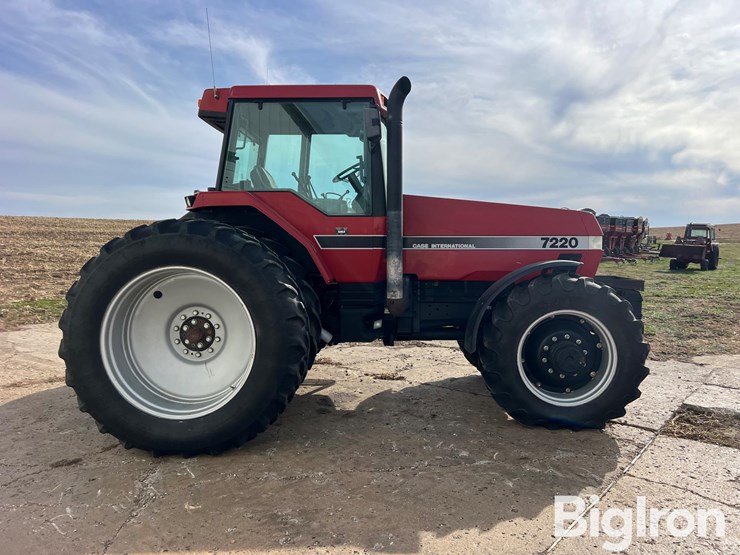 1996-case-ih-7220-image-4